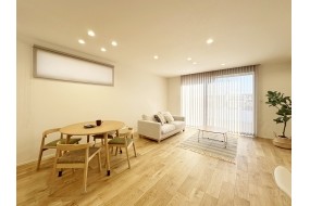 (C棟)リビングとキッチンにドアがあり2WAYタイプの間取りです。