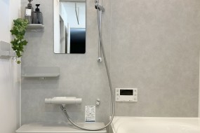 (C棟)１坪タイプのユニットバス。浴室乾燥暖房機付です。