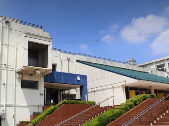 大府市立大府中学校：徒歩6分（430ｍ）